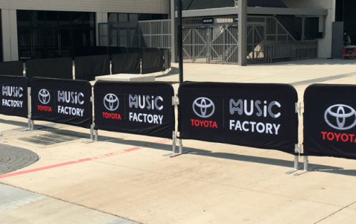 Custom Barricade Covers – Details that Matters