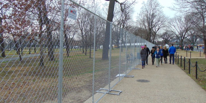 Why and When You Should Use Temporary Fencing