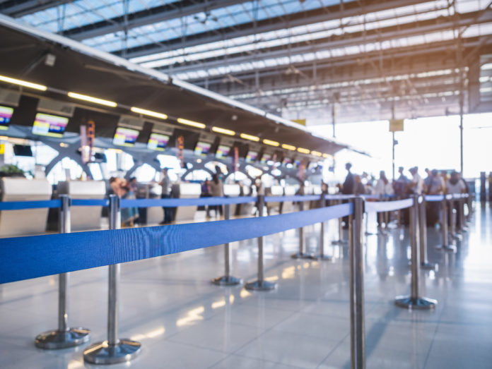 The Benefits of Retractable Belt Barriers