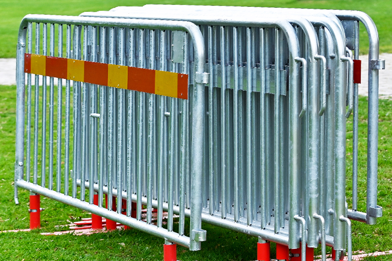 interlocking metal barricades