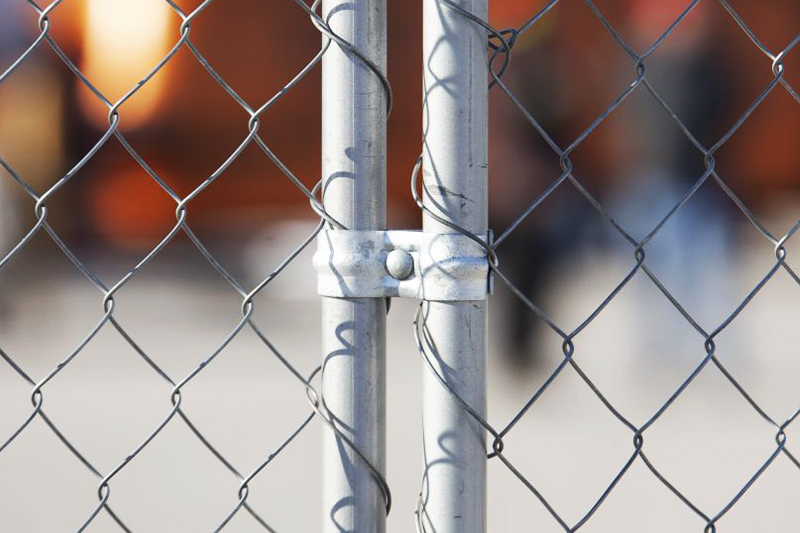 temporary fence clamp