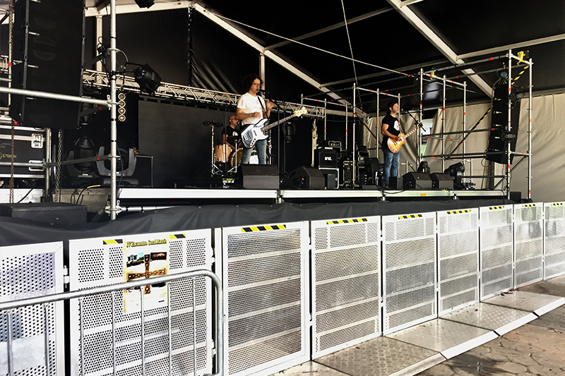 stage barriers