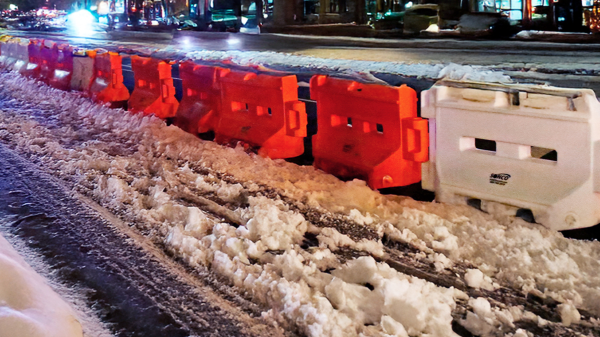 How to Prevent a Water-Filled Barricade from Cracking When Freezing