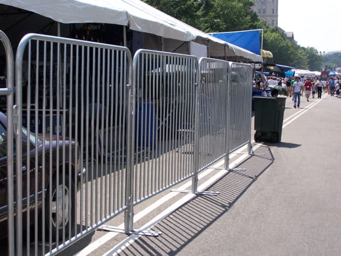 Advantages of Barricade Fences – Extra-Tall Steel Barricades